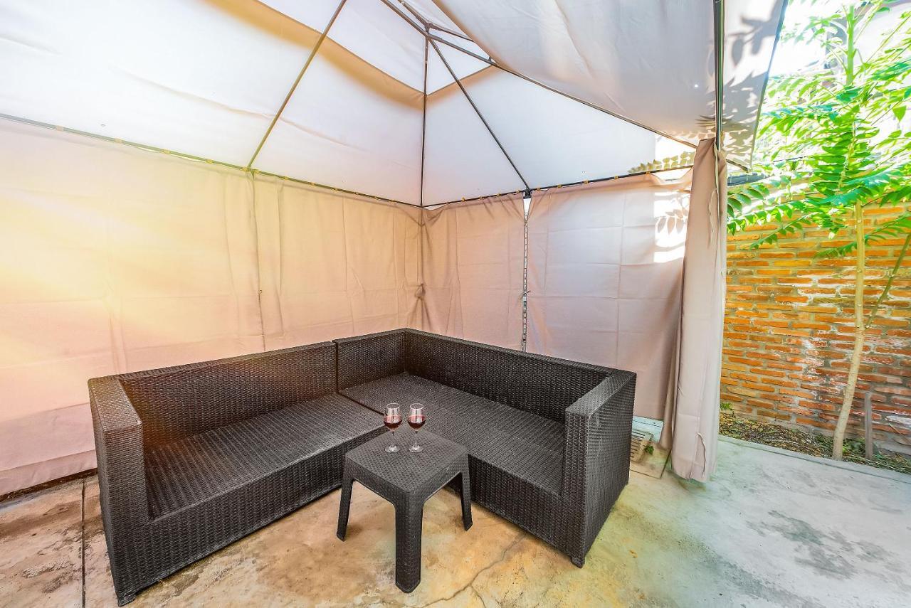 Hb Apartments Amaghleba Тбилиси Екстериор снимка